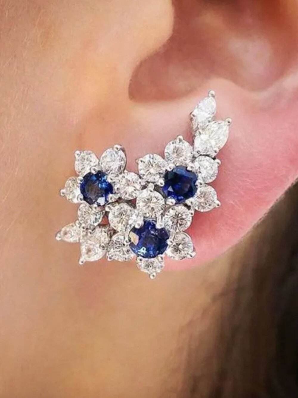NEW 18k White Gold Blue Sapphire Diamond Earrings Flower Stud Earrings
